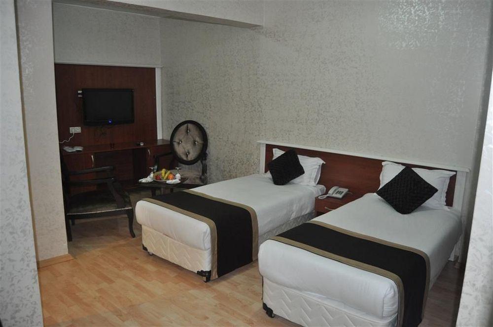 Elite Plus Family Hotel Old City Истанбул Екстериор снимка