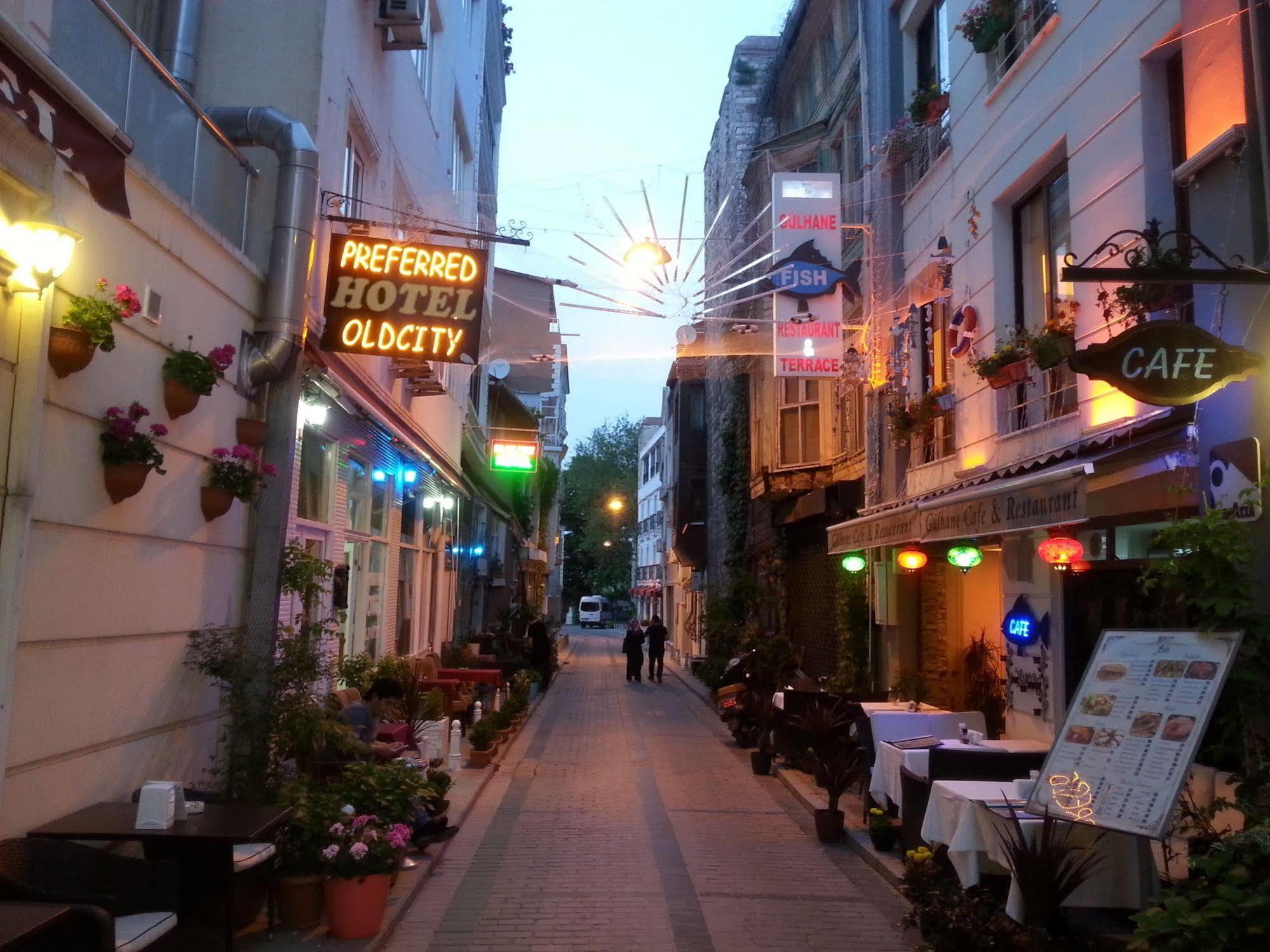 Elite Plus Family Hotel Old City Истанбул Екстериор снимка