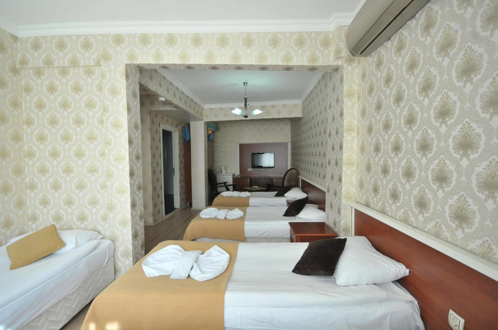 Elite Plus Family Hotel Old City Истанбул Екстериор снимка